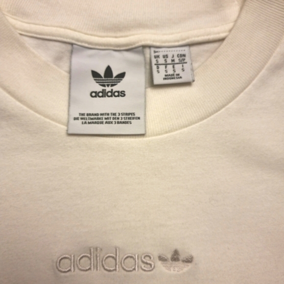 Adidas Oversized T-shirt - Picture 2 of 6